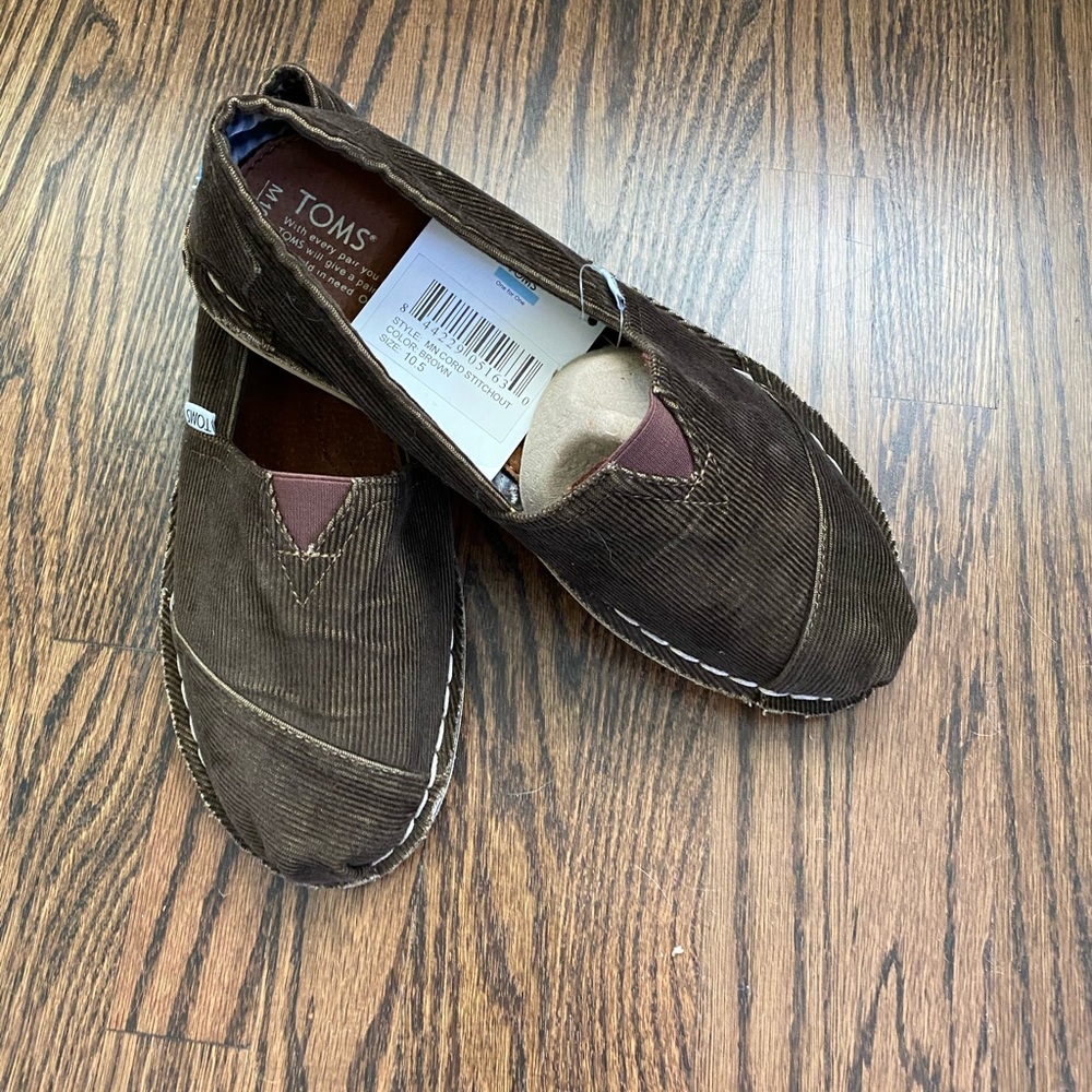 Brand New Men’s Toms Sz 10.5 brown corduroy
